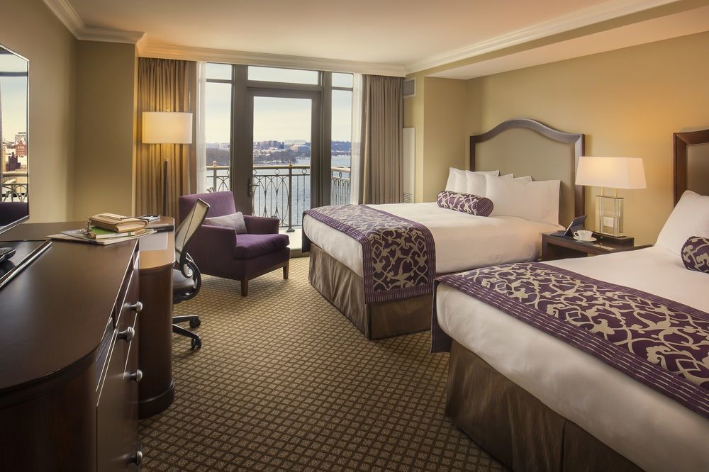 The Edgewater Hotel Madison Exterior photo