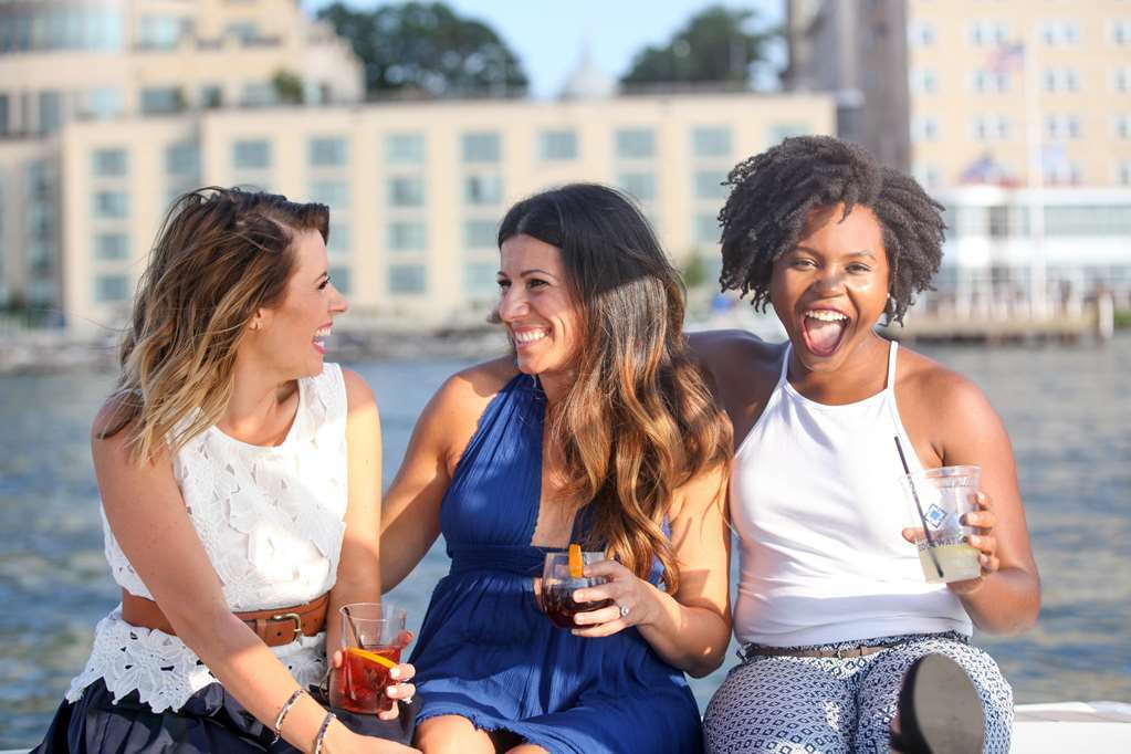 The Edgewater Hotel Madison Amenities photo